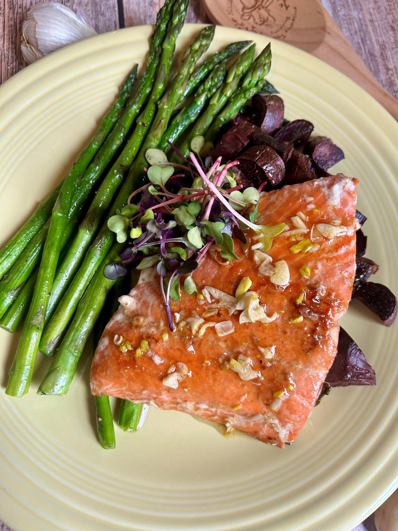 Garlicky Honey Salmon
